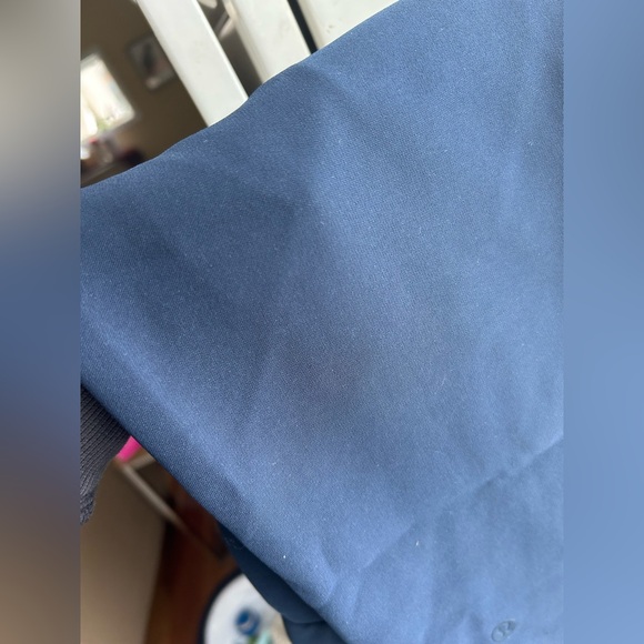 Lululemon On The Fly Crop *Woven 23" - Picture 12 of 15